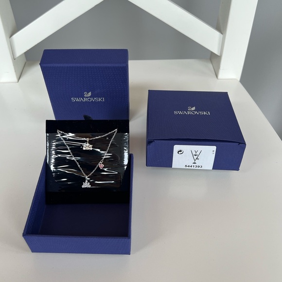 Swarovski Out of This World Queen Double Layered Necklace Brand New - Picture 1 of 4